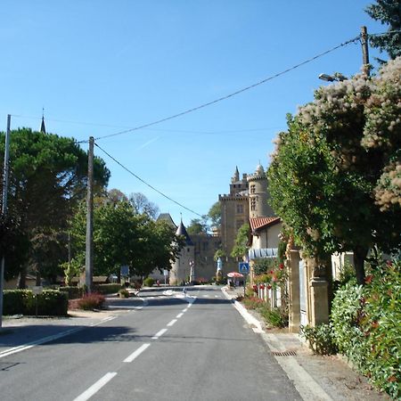 Relais Du Chateau Hotel Saint-Blancard Buitenkant foto